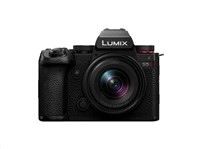 Panasonic Lumix S5 II + Lumix S 18-40mm