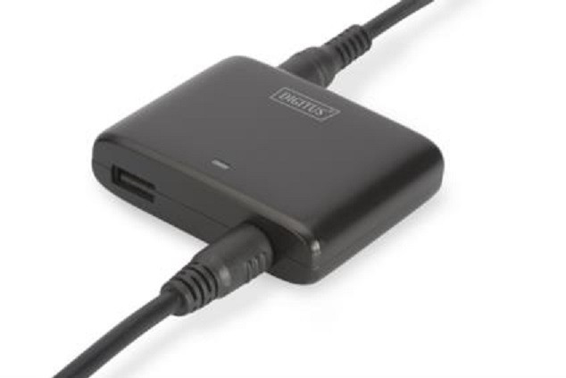Digitus Universal auto nabíječka pro Notebook, 90W, Ultra malá velikost, USB port (5V / 2.4A), 11x tipy: