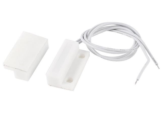 iGET SECURITY P8 - Drátový magnetický senzor pro dveře/okna, detekce při otevření (oddálení magnetu), pro alarm M2B/M3B