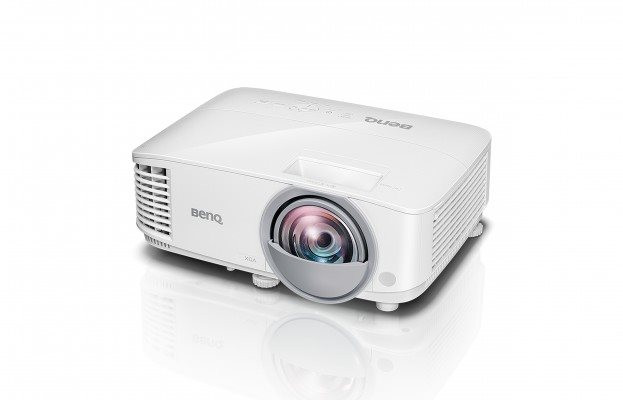 BenQ DLP Projektor MX825STH/1024x768 XGA/3500ANSI/0.61:1/20000:1/2xHDMI/3D/1x10W repro/Short Throw