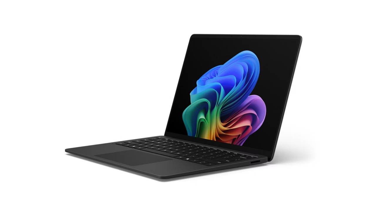 Microsoft Surface Laptop 13.8" (8. edice)/UX7-368H/13,8"/2304x1536/T/32GB/512GB/Intel int/W11P/Black