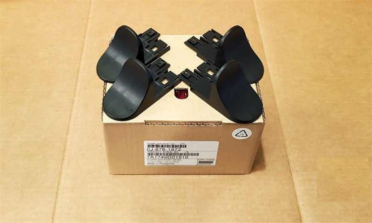 APC SRT1K/1.5K/2.2K/3K VA SUPPORTING FOOT KIT 2U