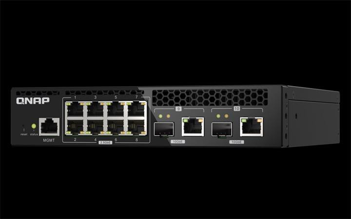 QNAP řízený switch QSW-M3212R-8S4T (4x 10GbE porty + 8x 10G SFP+ porty, poloviční šířka)