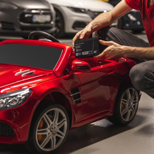 Green Cell bezúdržbová baterie AGM VRLA 12V 28Ah pro lodě, invalidní vozíky, hračky a koloběžky