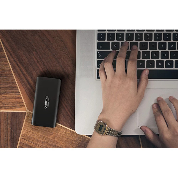 SSD Externí Goodram HX100, SSDPR-HX100-01T, 1000GB, černý, 2.5", USB-C
