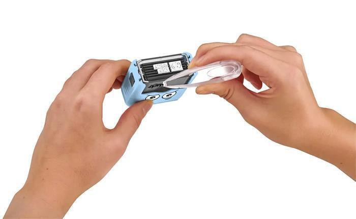 Razítko na textil "Marky", modrá, černý polštářek, puzzle, COLOP 1510600