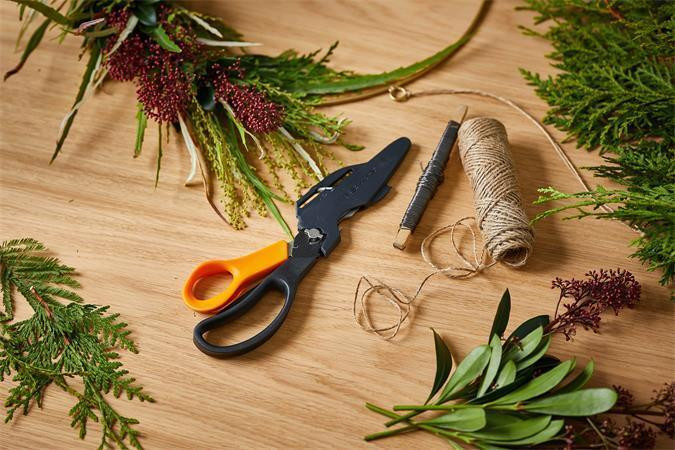 Nůžky multifunkční, 23 cm, FISKARS "Cuts and More"