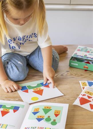 Samolepková hra "Vesnice", geometrické tvary, APLI Kids 19432