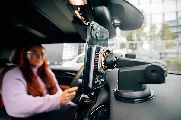 Verbatim držák mobilu do auta, s bezdrátovým nabíjením, technologie Qi, černá