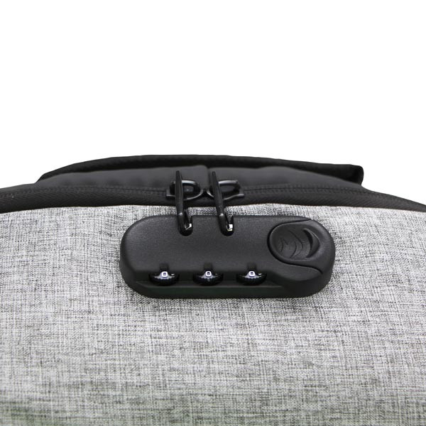 Batoh na notebook 15,6", NB008, černo-šedý z polyesteru/polyethylenu/nylonu, není snadné vykrást, DOPRODEJ