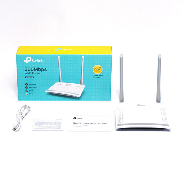 TP-LINK router TL-WR820N 2.4GHz, extender, přístupový bod, IPv6, 300Mbps, externí pevná anténa, 802.11n, VLAN, WPS, síť pro hosty