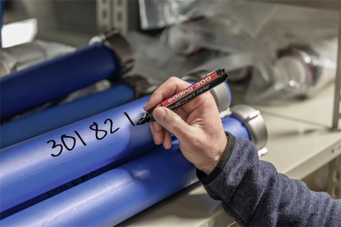 Permanentní popisovač "300", 4 barvy, 1,5-3mm, kuželový hrot, EDDING