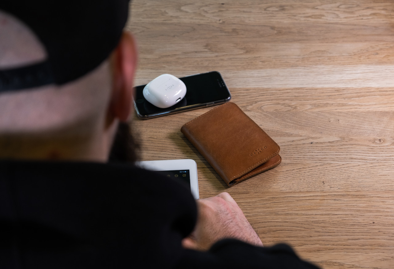 Kožená peněženka FIXED Wallet XL, hnědá