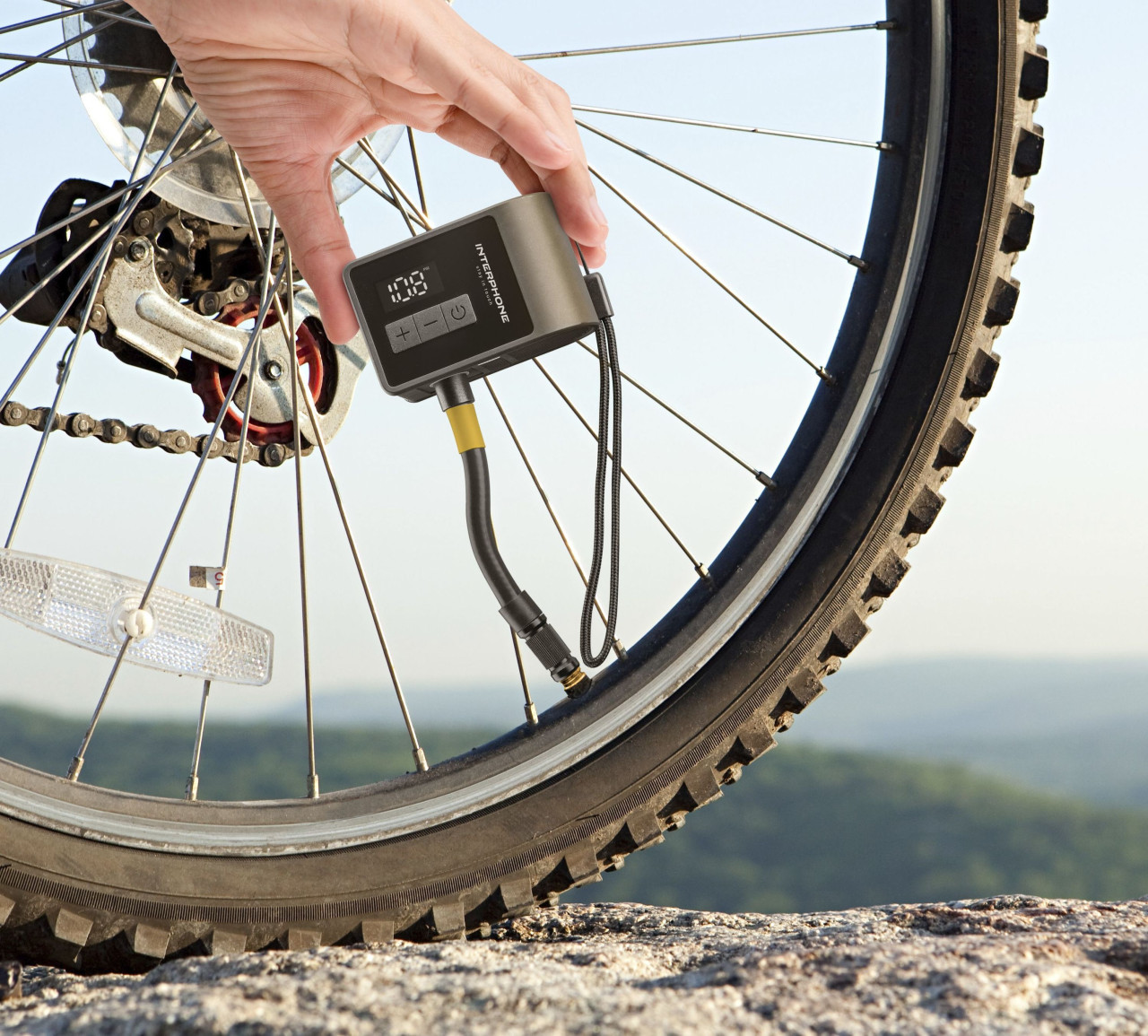 Interphone aku kompresor Bike