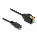 Delock DC adaptér ze zásuvky o rozměrech 5,5 x 2,1 mm na svorkovnici, s tlačítkem 15 cm