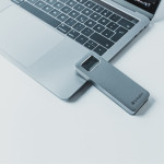 SSD Externí Verbatim Executive Fingerprint Secure, 53657, 1000GB, šedý, šifrovaný(256-bit AES) s čtečkou otisků prstů, 2.5", USB-C