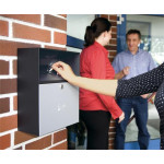 Popelník na zeď, šedá/černá, ocel, 6 otvorů, ochrana proti dešti, WEDO