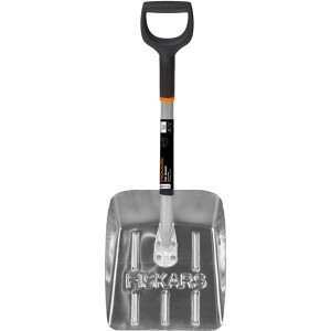 Lopata na sníh Fiskars Solid™