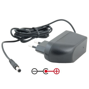 Avacom Napájecí adaptér univerzální 12V 2A 24W konektor 5,5mm x 2,5mm plus pól uprostřed