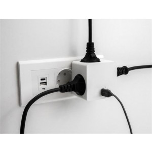 Delock Krychlová třícestná nabíječka USB PD 3.0 o výkonu 20 W s dětskou pojistkou, bílá