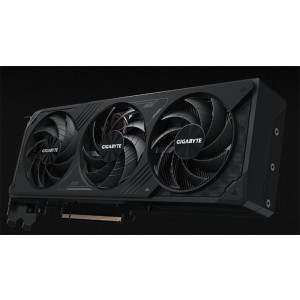 GIGABYTE RTX™ 5070 WINDFORCE SFF 12G