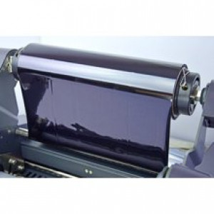 INTEC laminovací film na roli 320 mm x 300 m SPOTOVÝ černý lesklý 3"