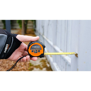 Svinovací metr NEO TOOLS ocel, 5m x 25mm, magnetický