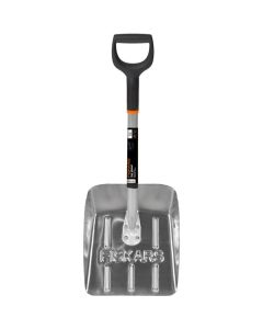 Lopata na sníh Fiskars Solid™