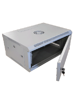 Datacom 19"rozv.jednodílný 4U/ hl.450mm plechové dveře