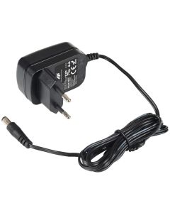 TRX Akyga AK-TB-22/ univerzální nabíječka/ 110-240V/ 5V/ 10W/ 5.5 x 2.1mm konektor
