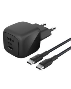 Belkin BOOST CHARGE™ 45W USB-C Power Delivery PPS nástěnná nabíječka + 1m USB-C na USB-C kabel, černá