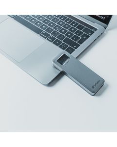 SSD Externí Verbatim Executive Fingerprint Secure, 53656, 512GB, šedý, šifrovaný(256-bit AES) s čtečkou otisků prstů, 2.5", USB-C,