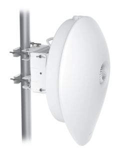 Ubiquiti AirFiber 60 XG - 60 GHz rádio (57-66 GHz), PtP, 45 dBi, SFP+ port, 5 GHz záloha, až 6 Gbps propustnost