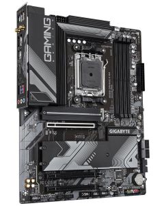 GIGABYTE B650 GAMING X AX / AMD B650 / AM5 / 4x DDR5 / 3x M.2 / USB-C / HDMI / DP / Wi-Fi / ATX