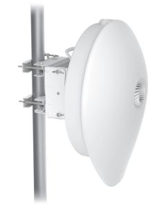 Ubiquiti AirFiber 60 XR - 60 GHz rádio (57-71GHz), PtP, 45 dBi, SFP+ port, 5 GHz záloha, 5.4 Gbps propustnost