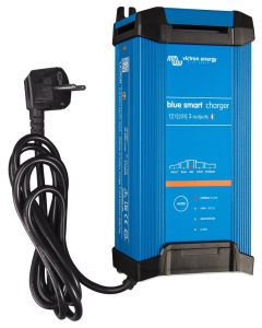 Victron BlueSmart IP22 chytrá nabíječka baterií 12V/20A (3)
