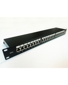 Patch panel 24p.Cat6A STP 1U osazený černý